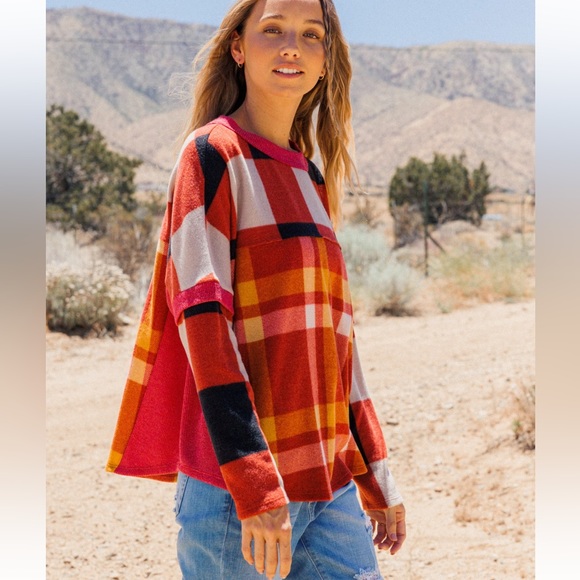 35 Boho Plaid Pattern Loose Fit Top - Picture 3 of 5